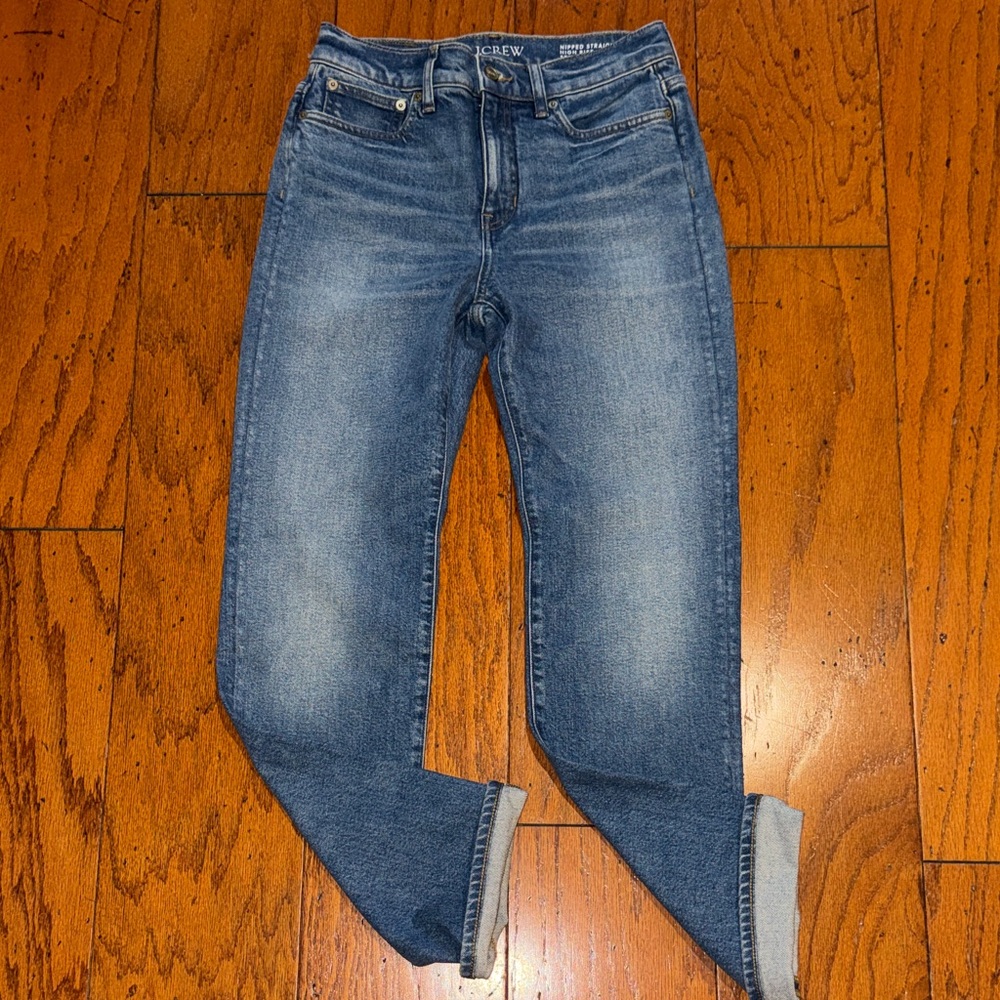 Never worn! J. Crew, sz. 25, straight high rise semi- stretch